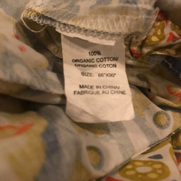 Urban Outfitters BoHo Bold Twin Duvet - NWOT - Picture 4 of 4